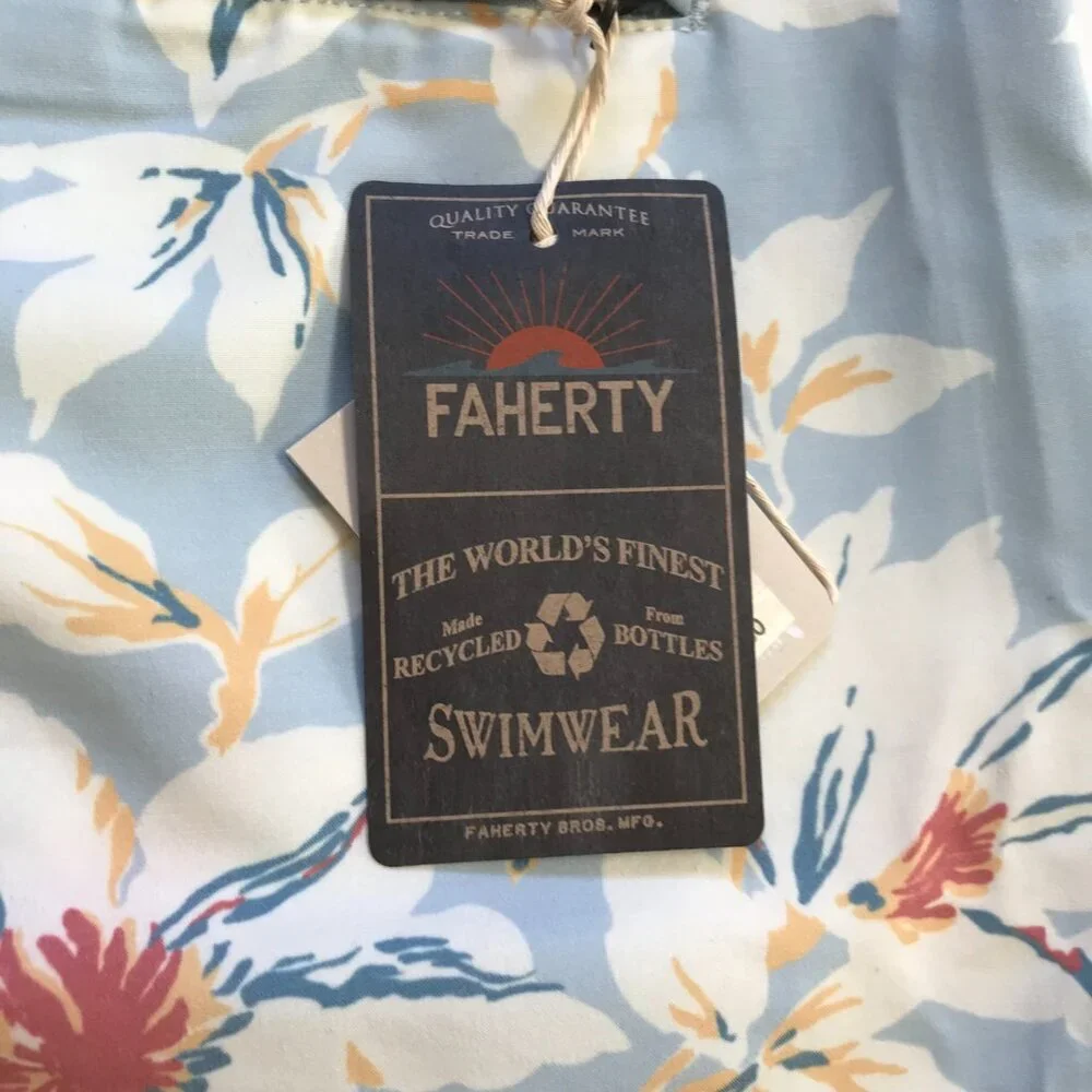 NWT Faherty Classic Board Bermuda Shorts Mens 35 Blue Floral 7.5